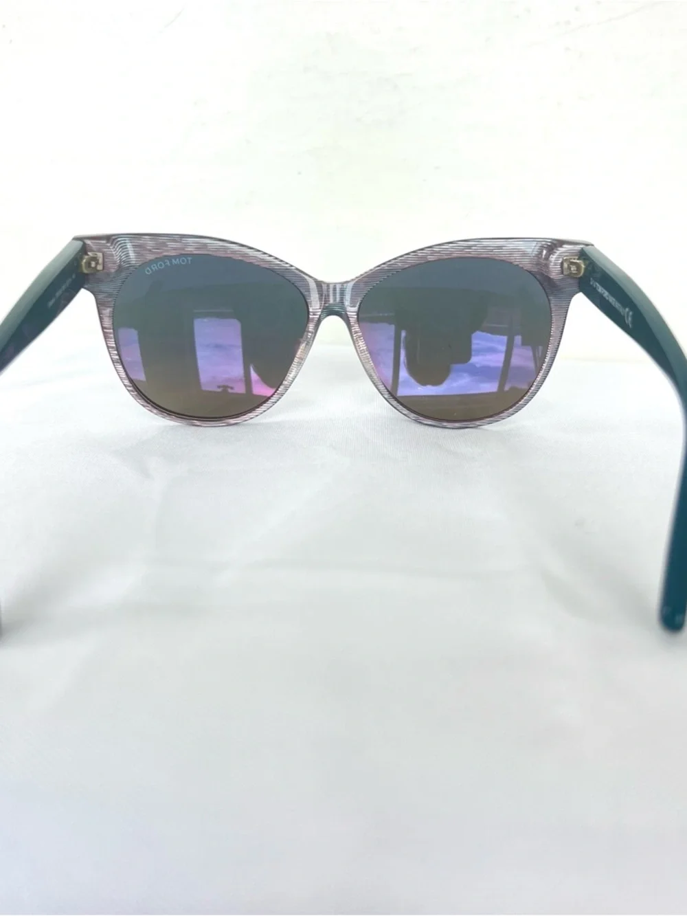 TOM FORD Italy TF330 89X SASKIA Gray Tinted Lenses Pink Purple Frame Sunglasses